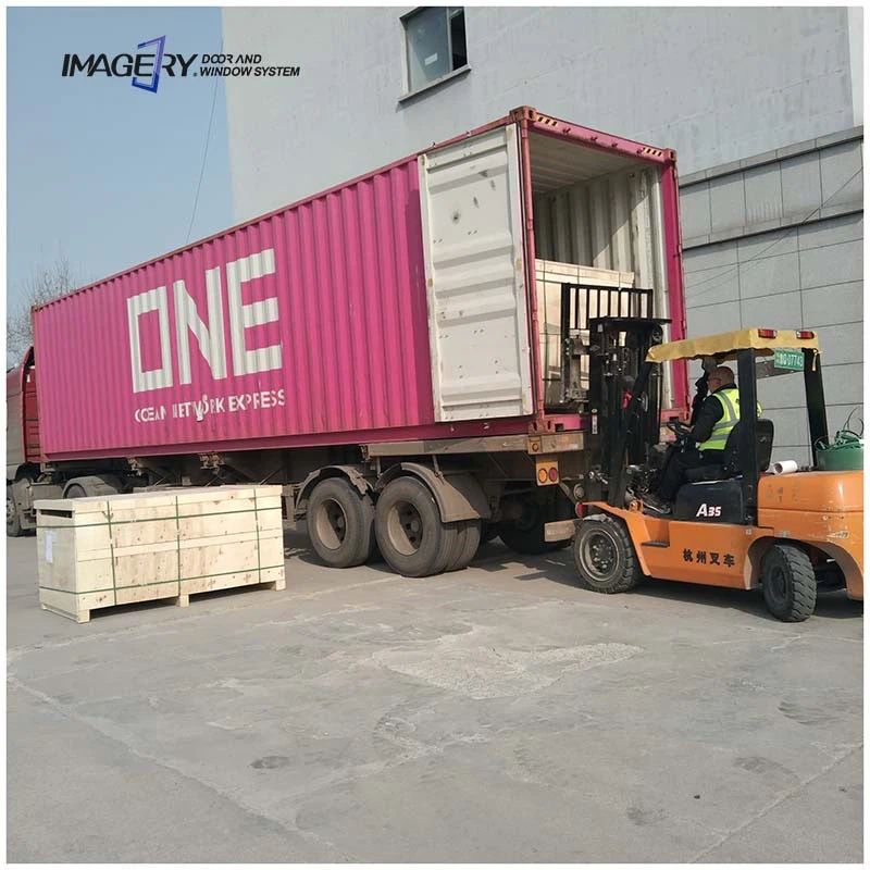 The scene of packing the goods in wooden crates - this showcases the global logistics and distribution capabilities in overseas markets.